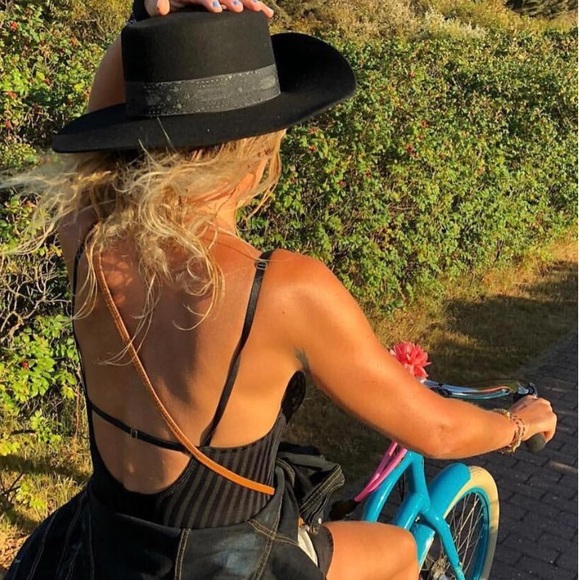 Lack Of Color Accessories - 1 left !rARE  Lack of Color Sierra Boater black